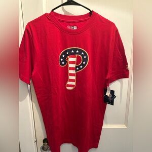 Phillies NWT New Era Red Patriotic Graphic Tee